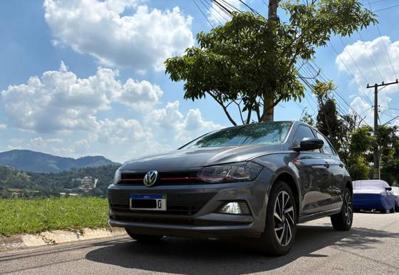 VOLKSWAGEN POLO 1.0 200 TSI HIGHLINE AUTOMÁTICO
